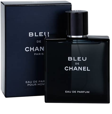 bleu de chanel es de hombre o mujer|Chanel bleu all over.